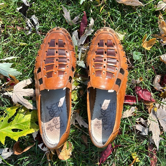 Vintage Rieker Slip On Shoes - Picture 8 of 16